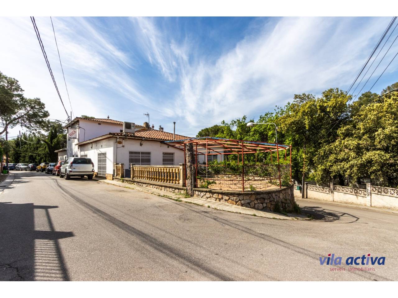 chalet-independiente en vacarisses · vacarisses 200000.00€