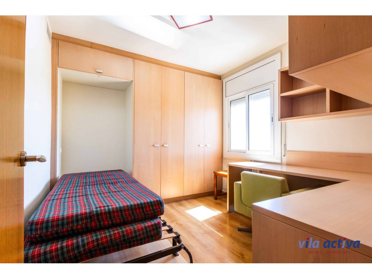 pisos en terrassa · centre 280000.00€