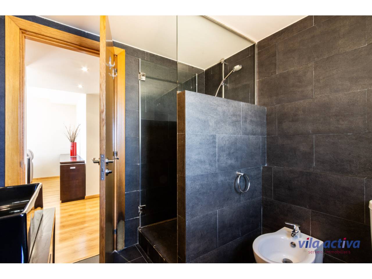 pisos en terrassa · centre 280000.00€