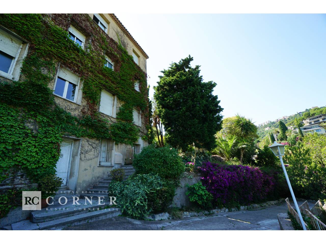 Edificio en venta en Sarrià