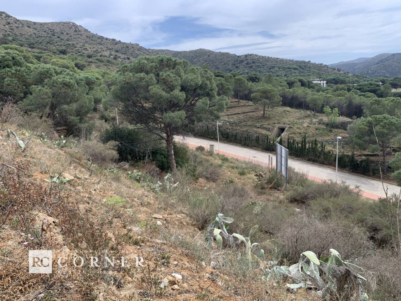 Terreno a construir edificación privada residencial (pareadas) en Port de la Selva