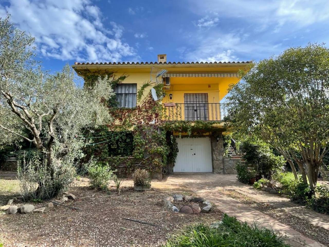 Villa for sale in Caldes de Montbui