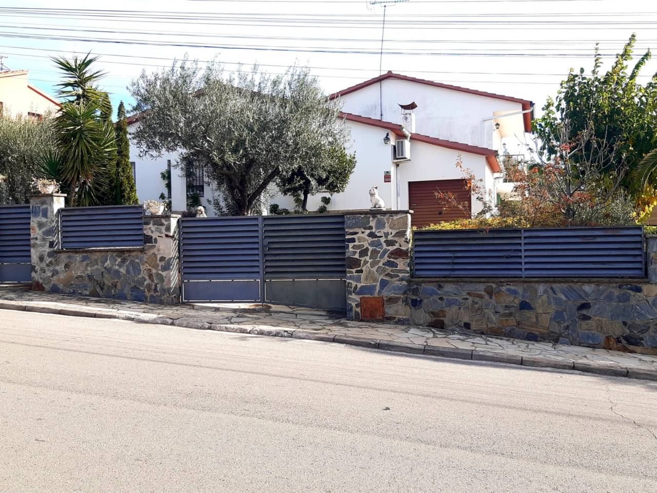 House for sale in Bigues