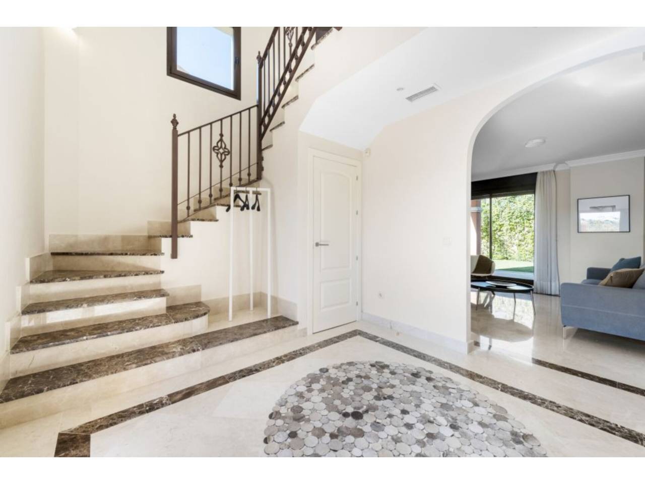 Casa pareada en venta en Estepona en Zona: Playa Bahía Dorada