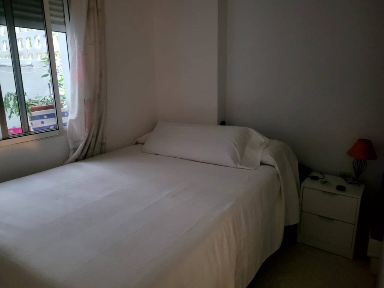Piso en venta en Estepona en Camino: Molinos