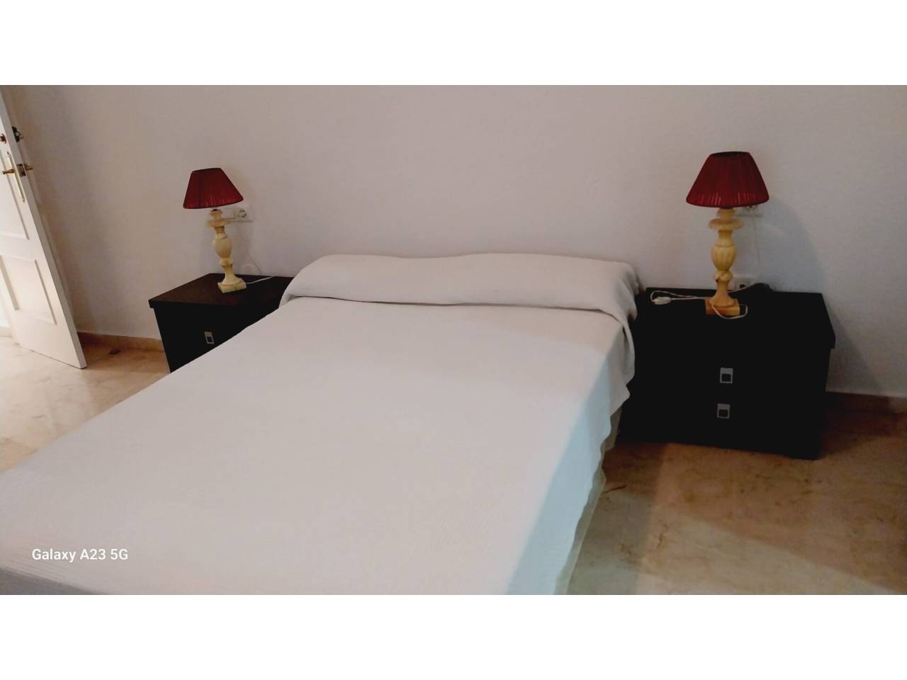 Piso en venta en Estepona en Calle: jimena