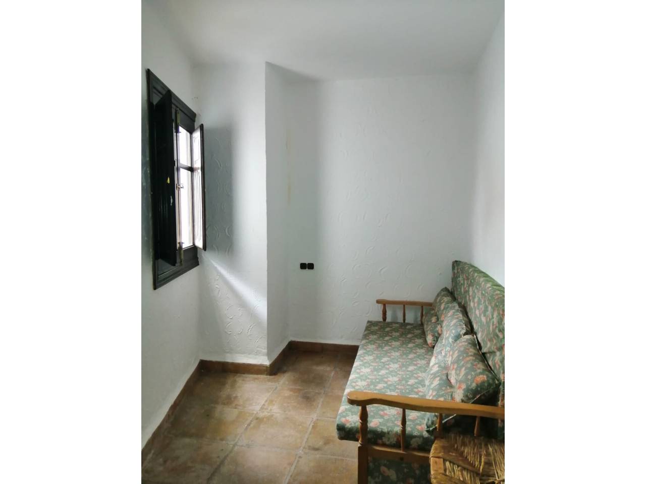 Casa adosada en venta en Pujerra en Calle: Toma