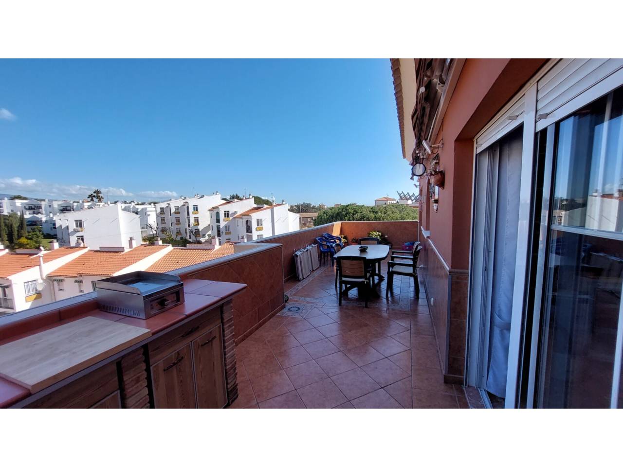 Ático en venta en Estepona en Calle: San Fernando, edificio Los Monaguillos