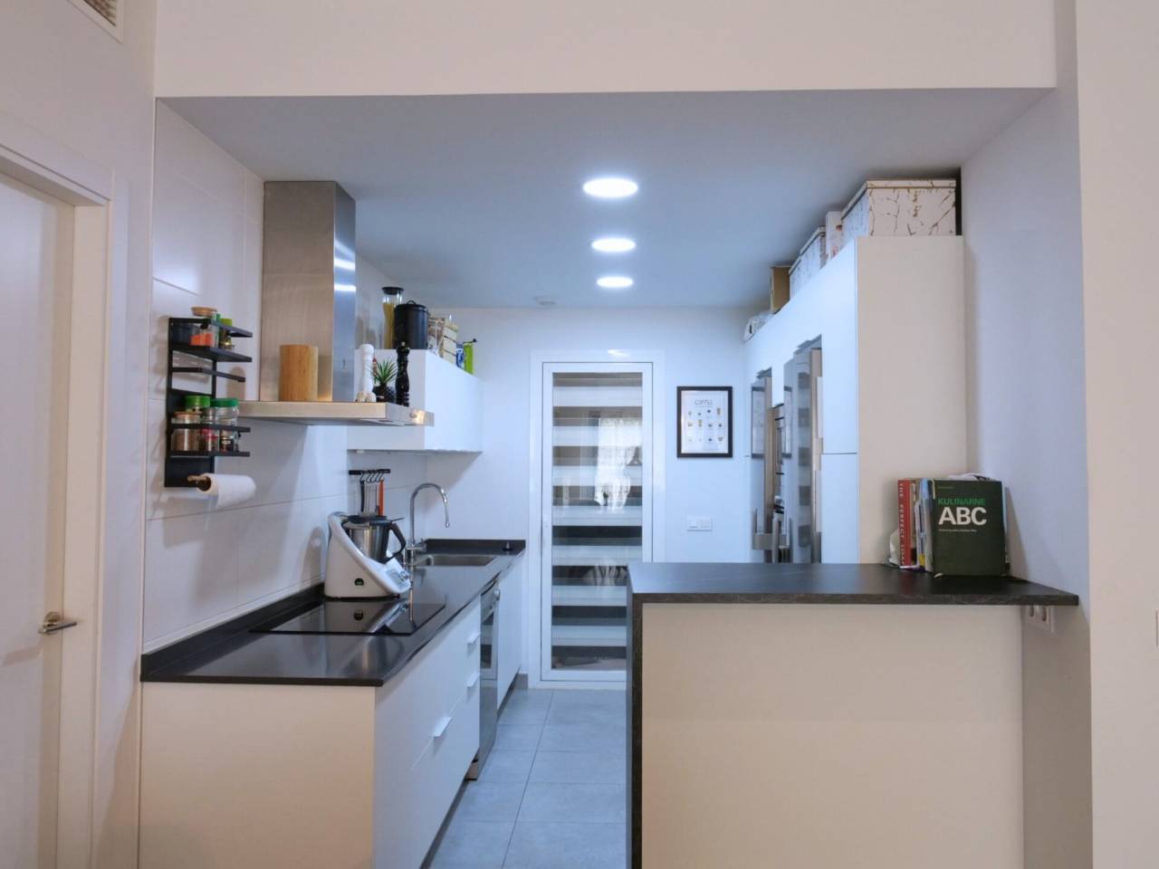 Piso en venta en Estepona en Calle: Miguel de María Luque