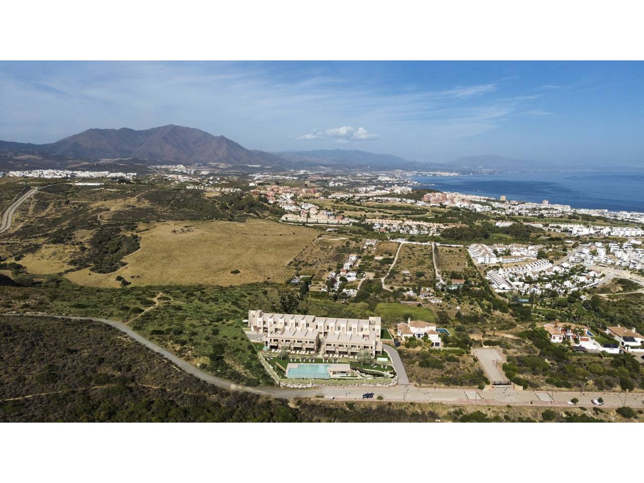 Casa adosada en venta en Manilva en Zona: Alcorrín