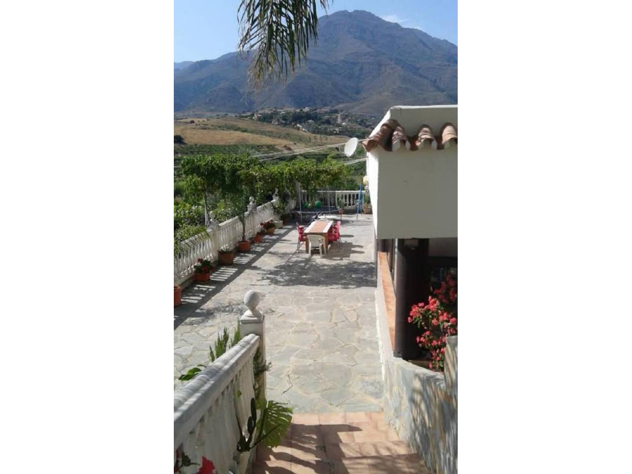 Terreno en venta en Estepona en Zona: Altos de Estepona