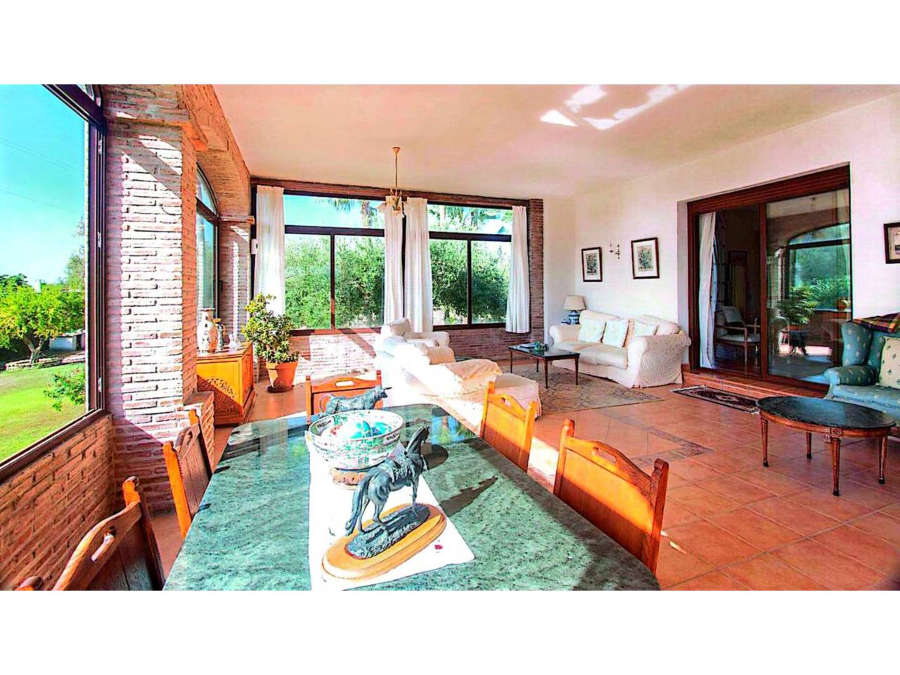 Cortijo en venta en Estepona en Zona: Selwo