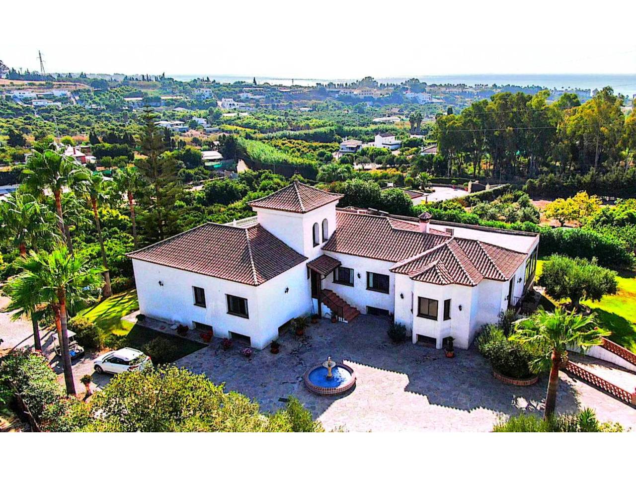 Cortijo en venta en Estepona en Calle: camino de la alberdina