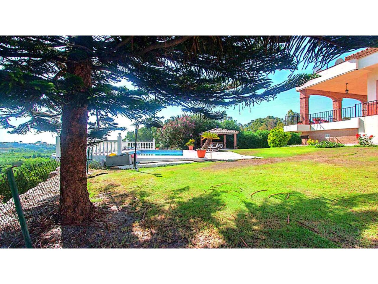 Cortijo en venta en Estepona en Zona: Selwo