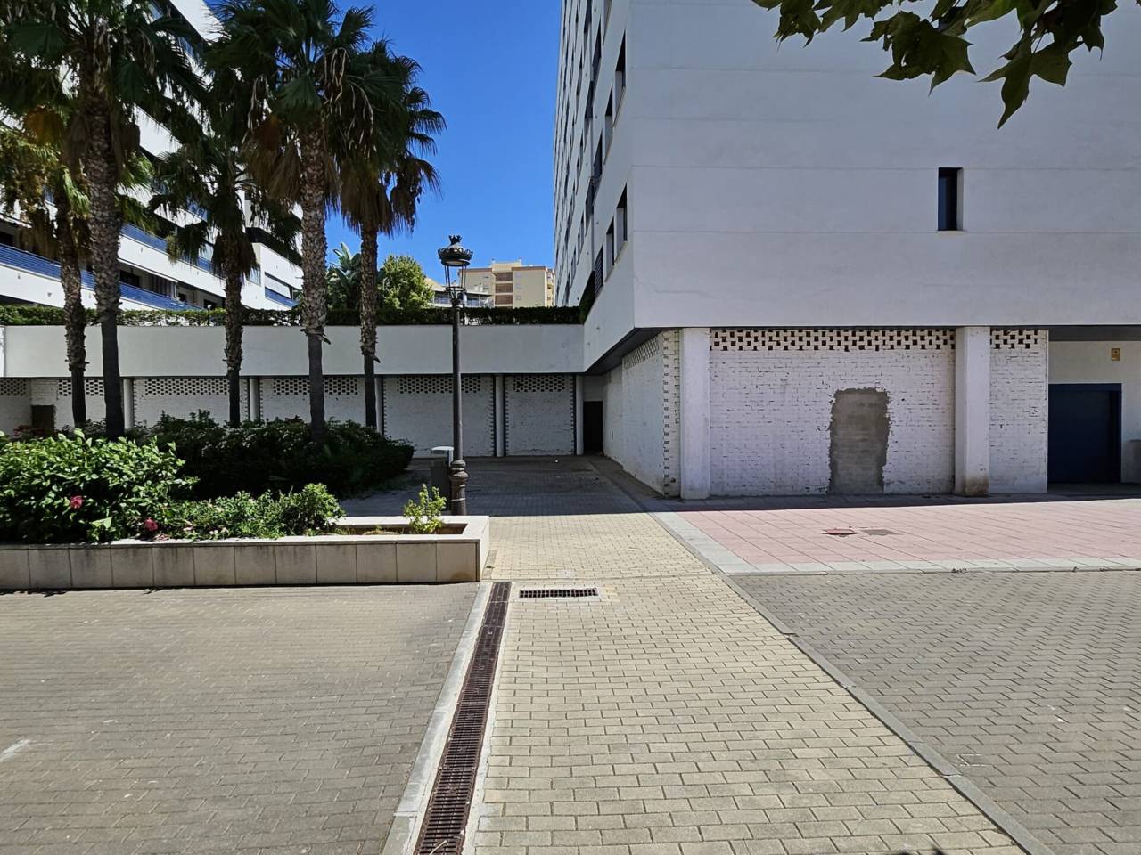 Local en venta en Estepona en Zona: Puerto