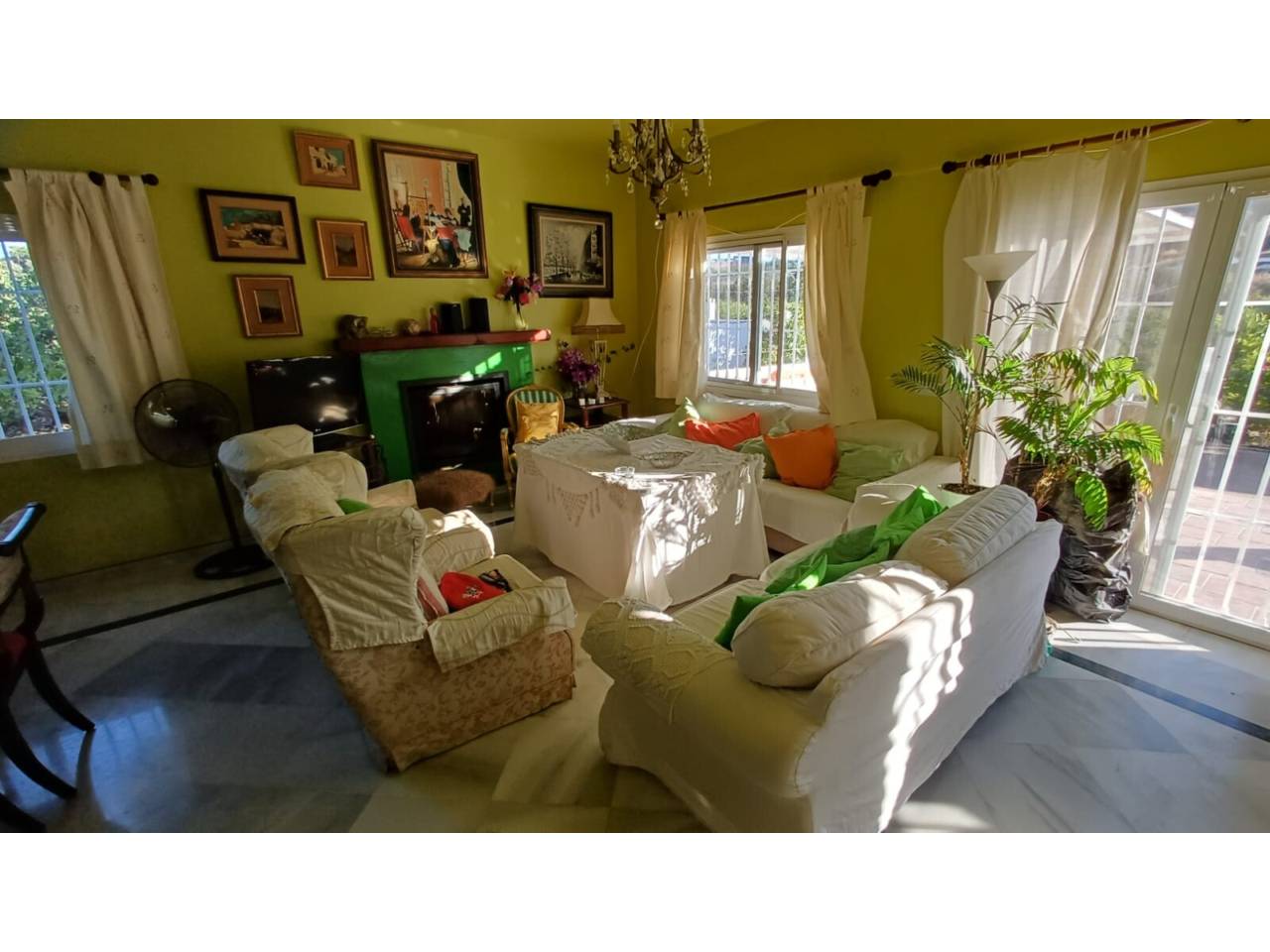 Chalet unifamiliar en venta en Estepona en Zona: Guadalmansa