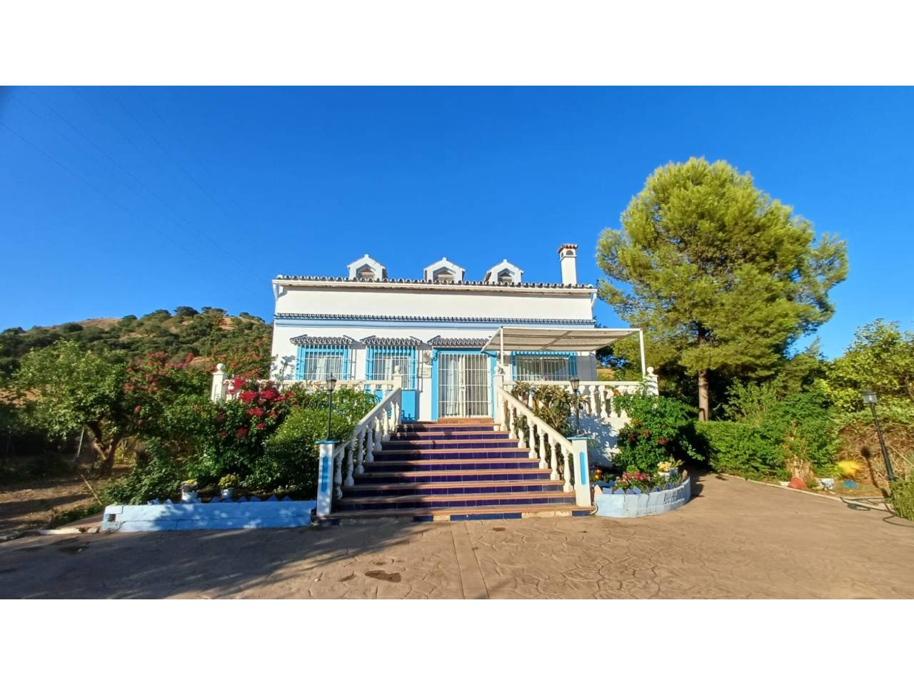 Chalet unifamiliar en venta en Estepona en Camino: Monterroso