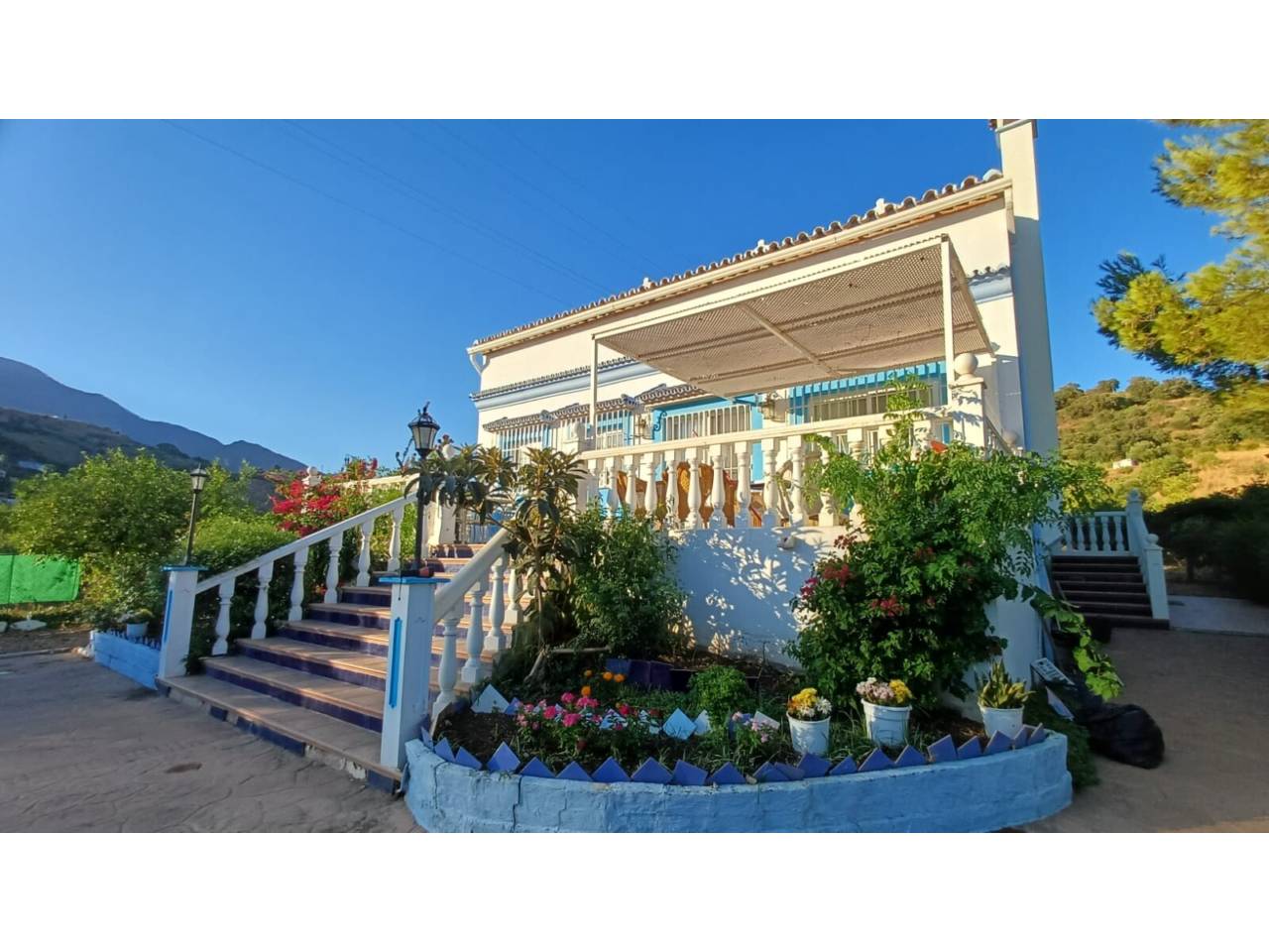Chalet unifamiliar en venta en Estepona en Zona: Guadalmansa