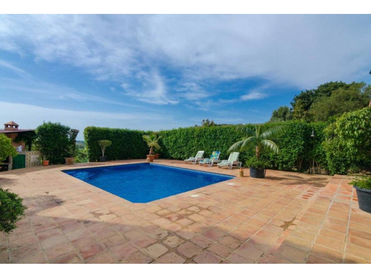 Chalet en venta en Estepona en Zona: Altos de Estepona