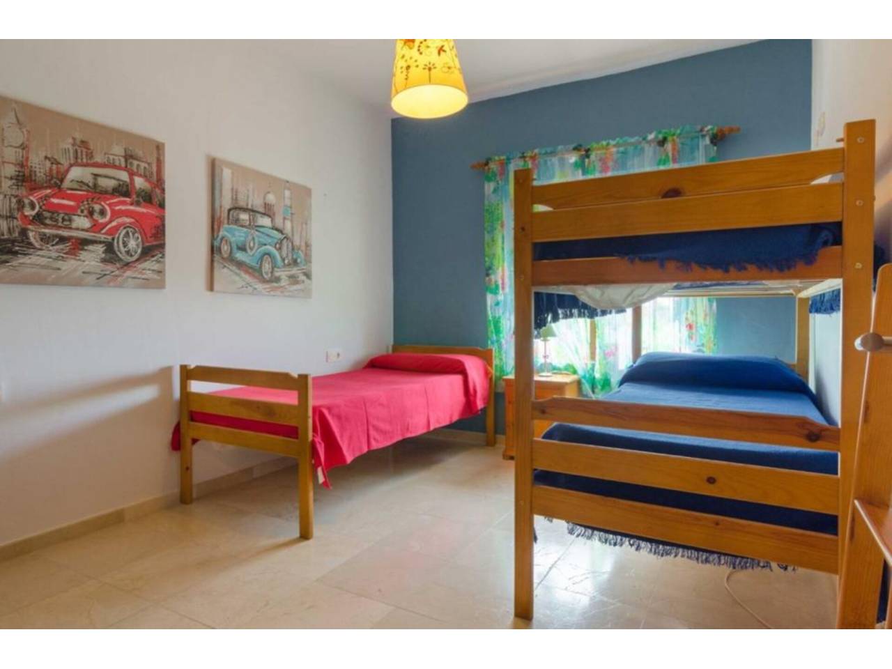 Chalet en venta en Estepona en Zona: Altos de Estepona
