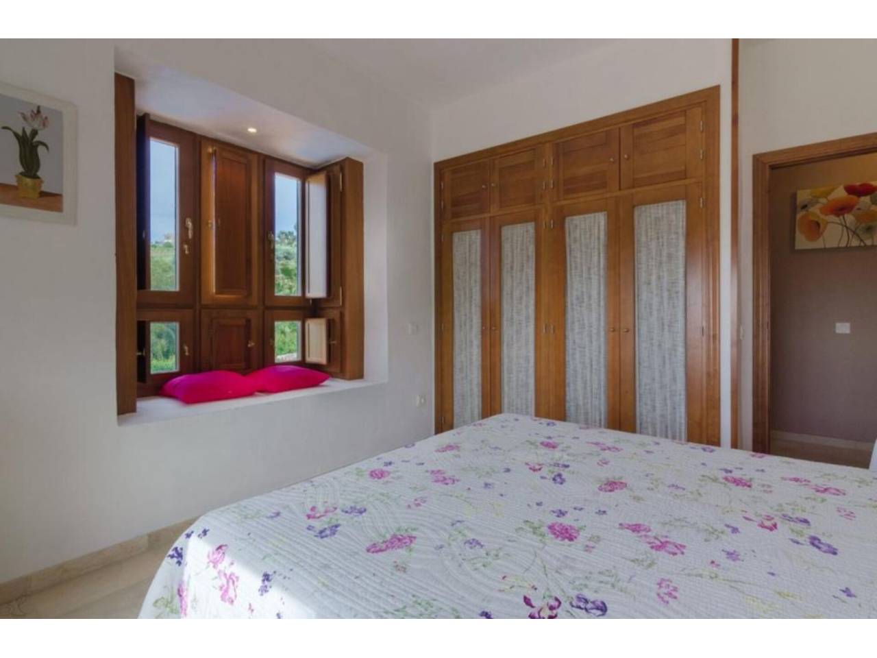 Chalet en venta en Estepona en Zona: Altos de Estepona
