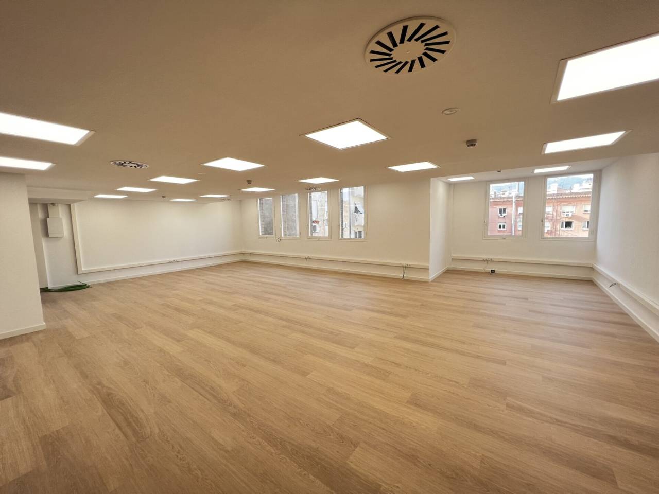 OFICINAS EN ALQUILER TRAVESSERA DE GRÀCIA