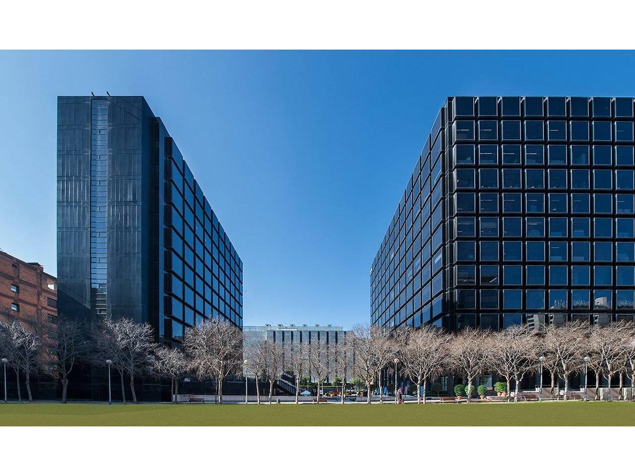 ALQUILER OFICINAS AVDA DIAGONAL  - EDIFICIO PRISMA