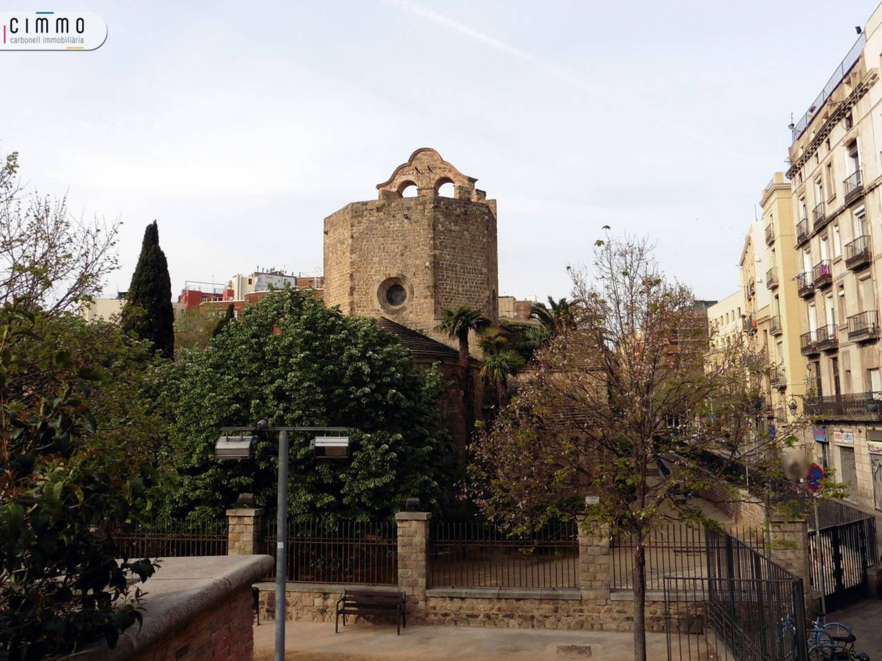 Oficina a lloguer El Raval (Barcelona Capital)