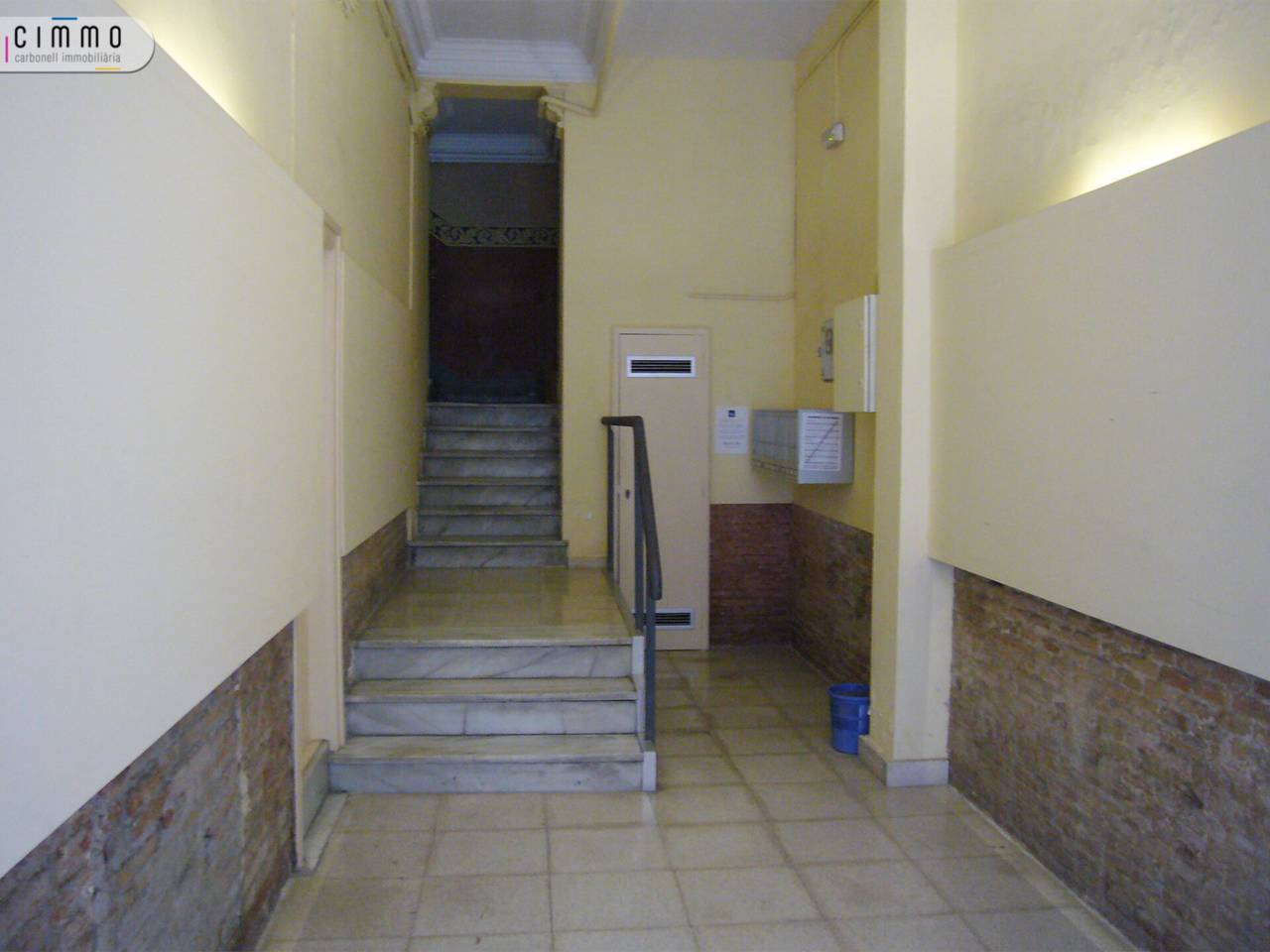 Oficina en alquiler Sant Antoni (Barcelona Capital)