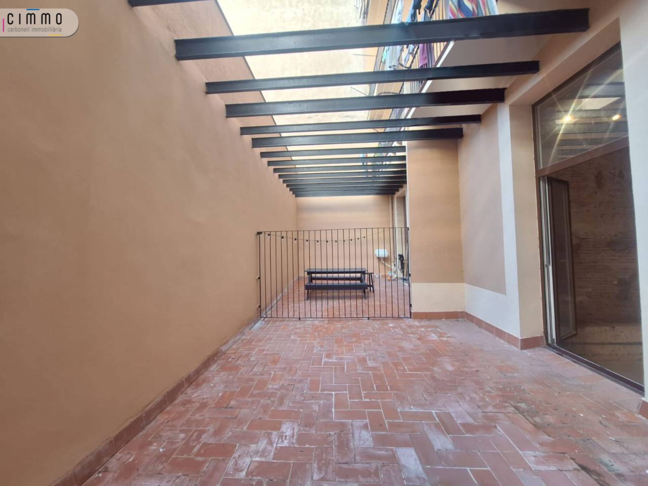 Oficina en alquiler Sant Antoni (Barcelona Capital)