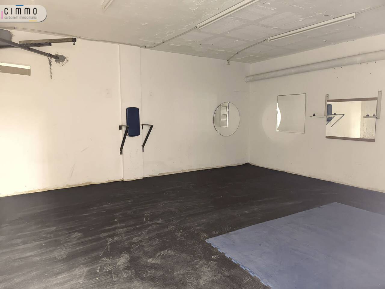 Local a lloguer Sants-Badal (Barcelona Capital)