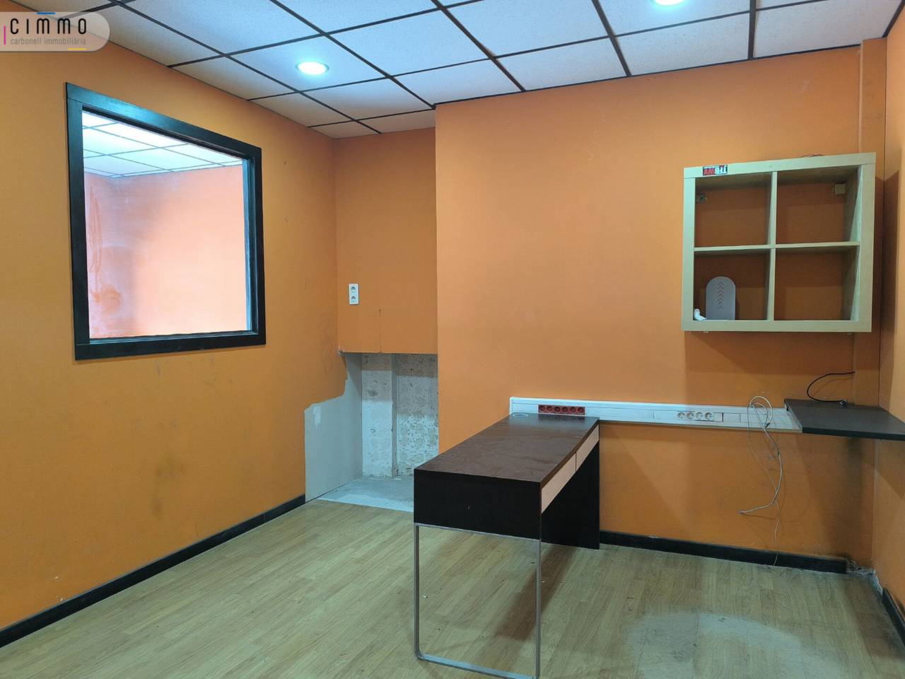 Local a lloguer Sants-Badal (Barcelona Capital)