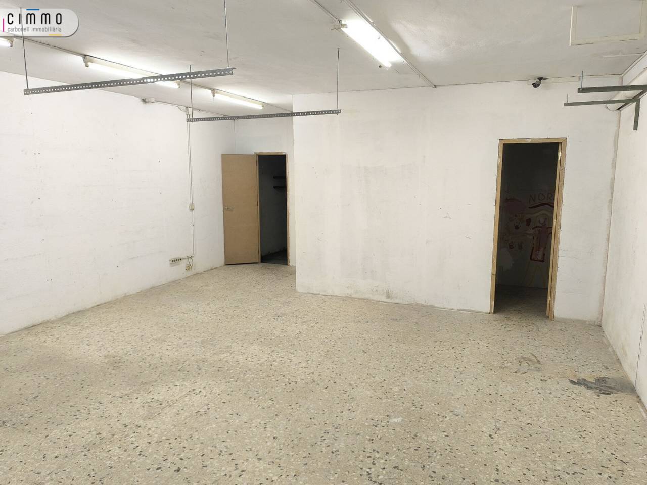 Local a lloguer Sants-Badal (Barcelona Capital)