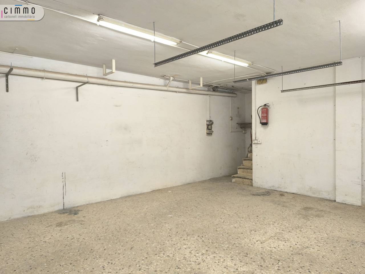 Local a lloguer Sants-Badal (Barcelona Capital)