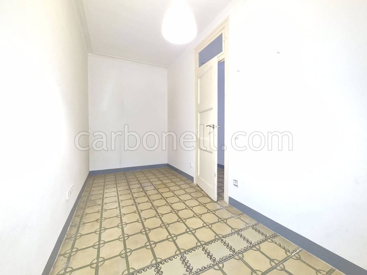 Piso en venta Sant Antoni (Barcelona Capital)