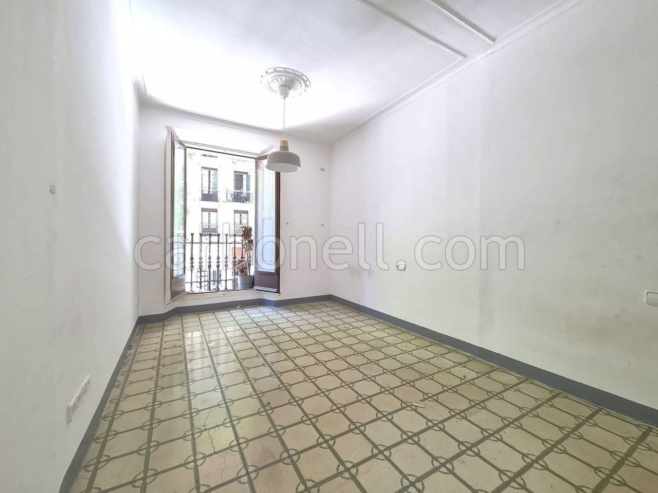 Piso en venta Sant Antoni (Barcelona Capital)