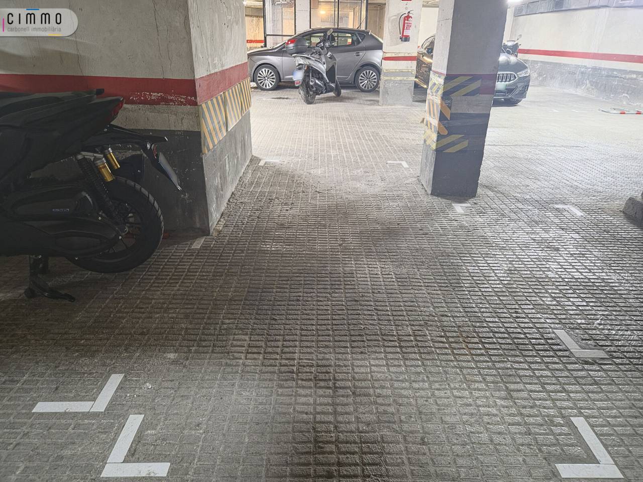 Parking en venta El Raval (Barcelona Capital)