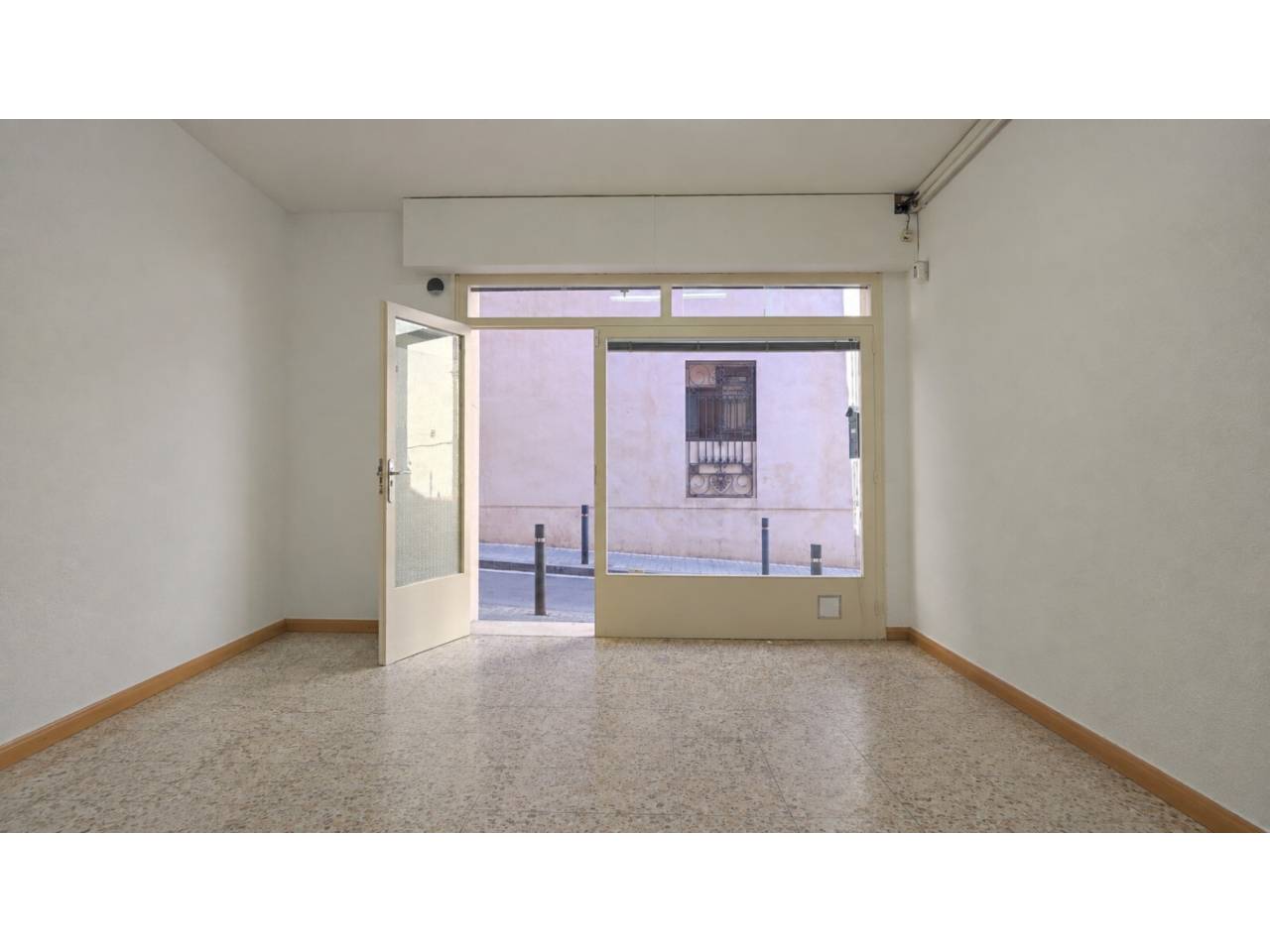 Local en venda Sants (Barcelona Capital)