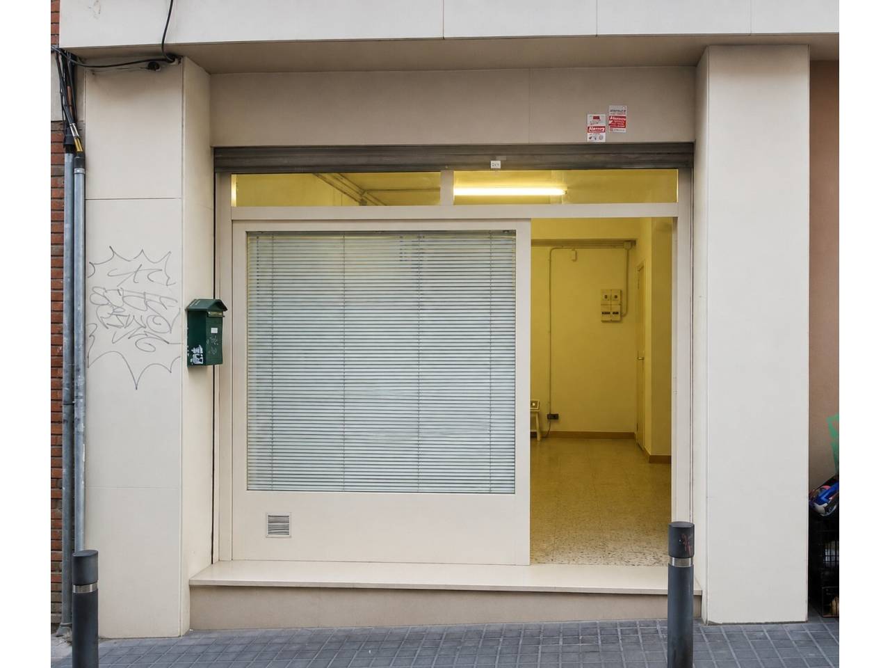 Local en venda Sants (Barcelona Capital)
