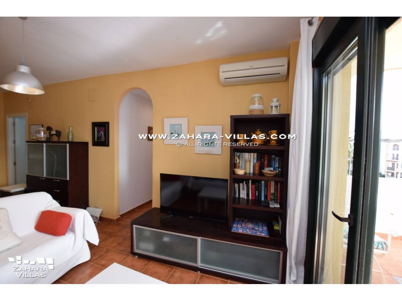 Imagen 10 de Penthouse apartment for sale in Zahara de los Atunes