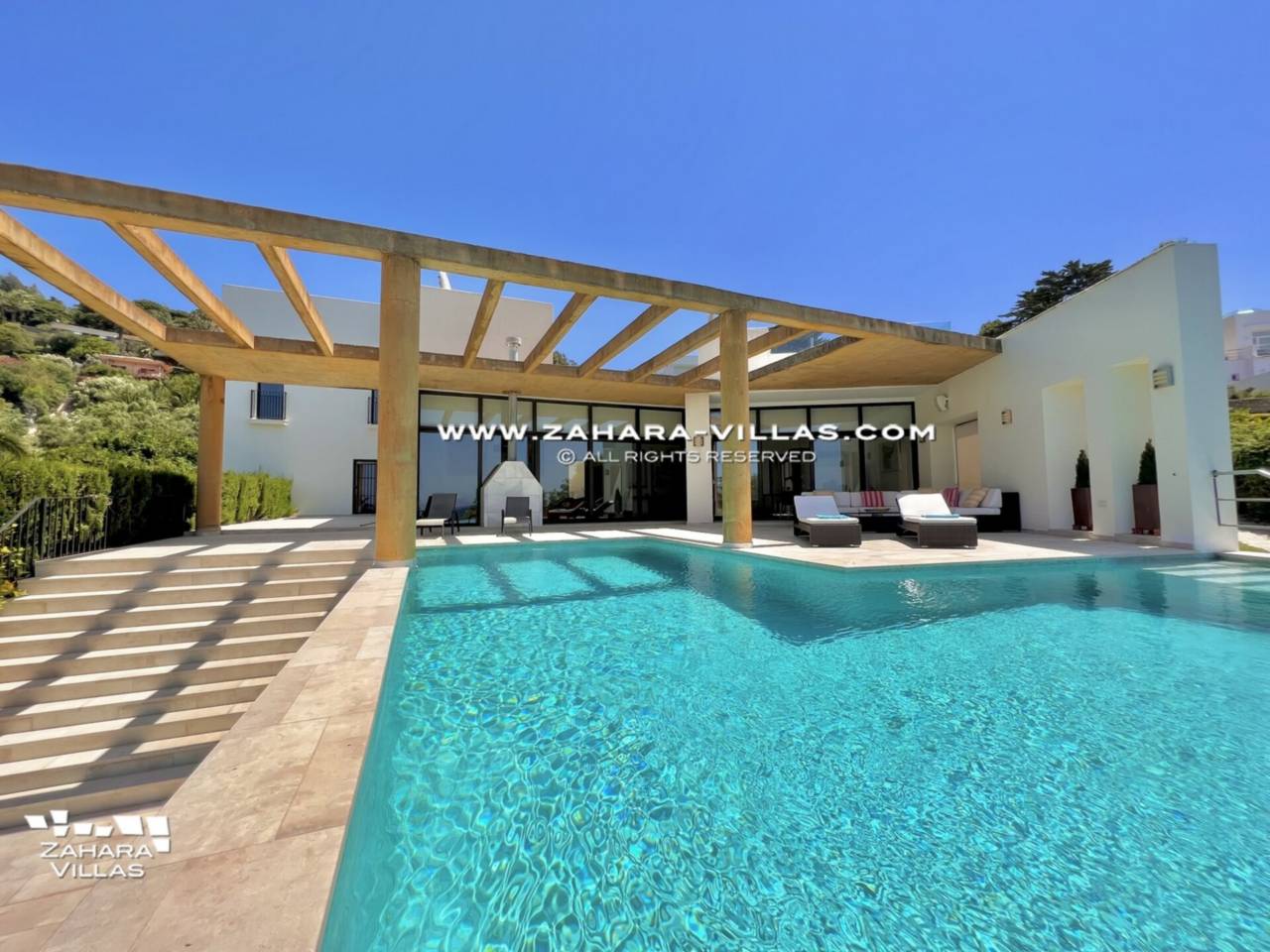 Imagen 16 de Beachfront villa for sale in Cala de los Alemanes, Atlanterra