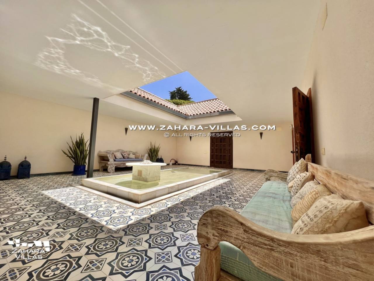 Imagen 53 de Beachfront villa for sale in Cala de los Alemanes, Atlanterra