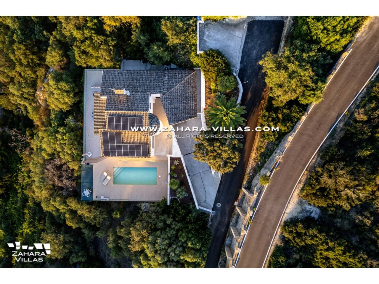 Imagen 15 de Villa with stunning views for sale in Atlanterra
