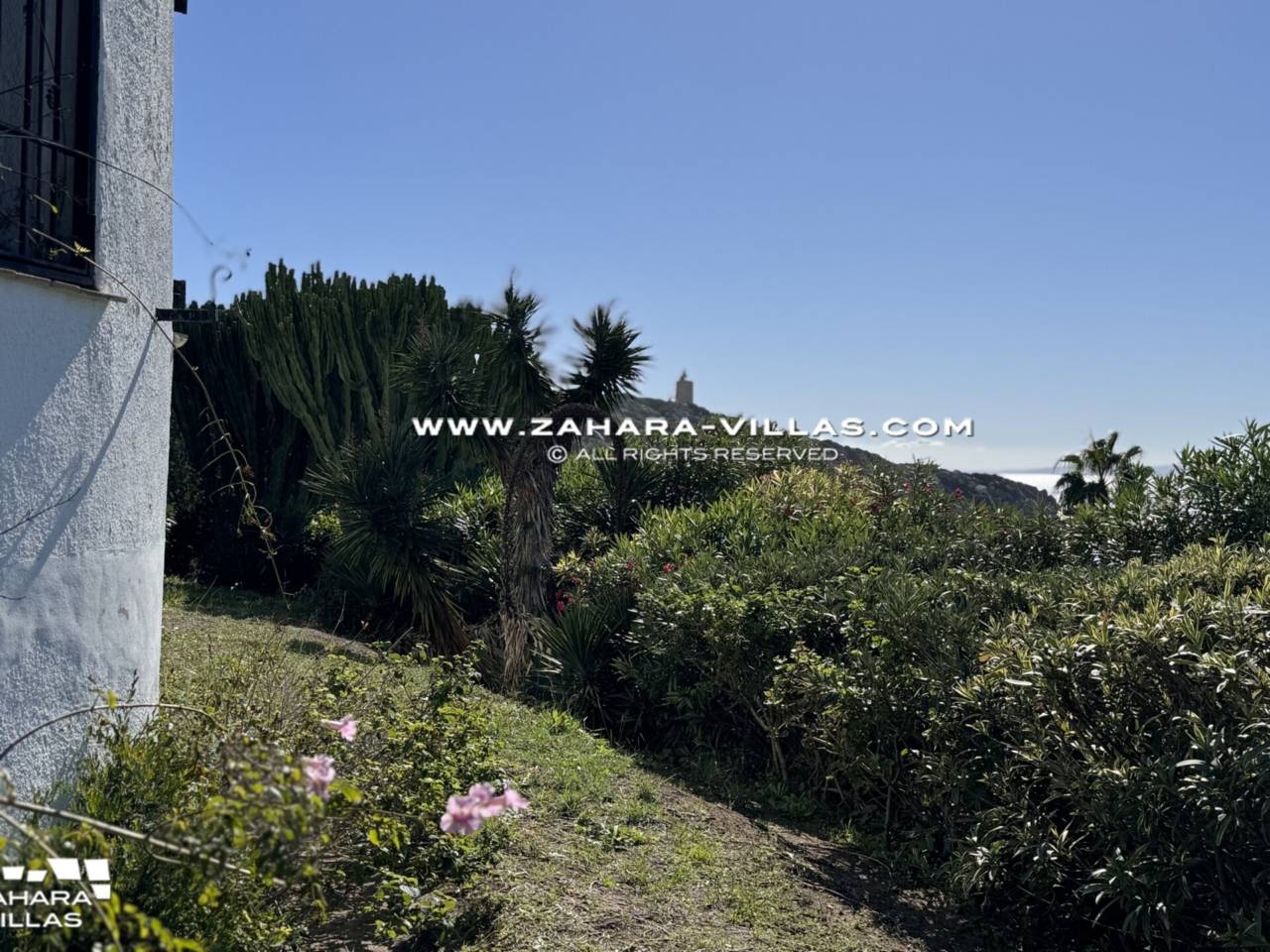 Imagen 15 de Grundstück mit Villa zum Renovieren in Atlanterra