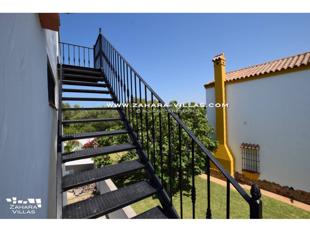 Imagen 25 de House for sale in Zahora ( Los Caños de Meca )