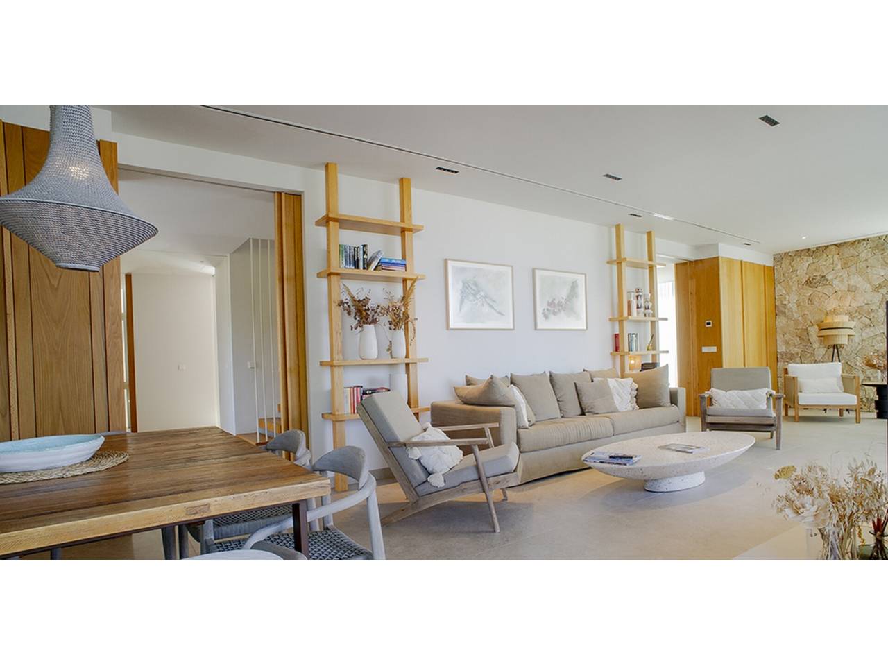 Imagen 18 de Espectacular chalet de reciente construcción a pie de La Cala de los Alemanes