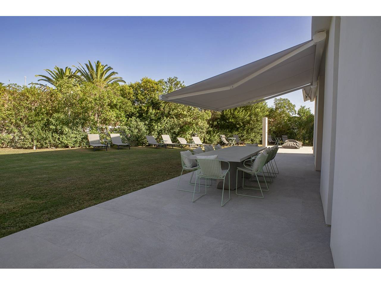 Imagen 39 de Espectacular chalet de reciente construcción a pie de La Cala de los Alemanes