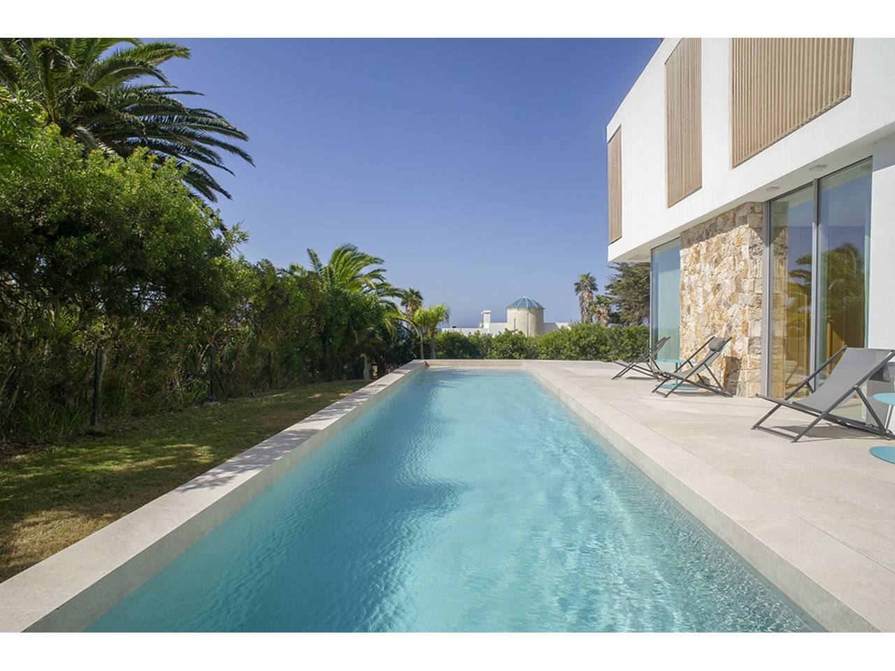 Imagen 2 de Espectacular chalet de reciente construcción a pie de La Cala de los Alemanes