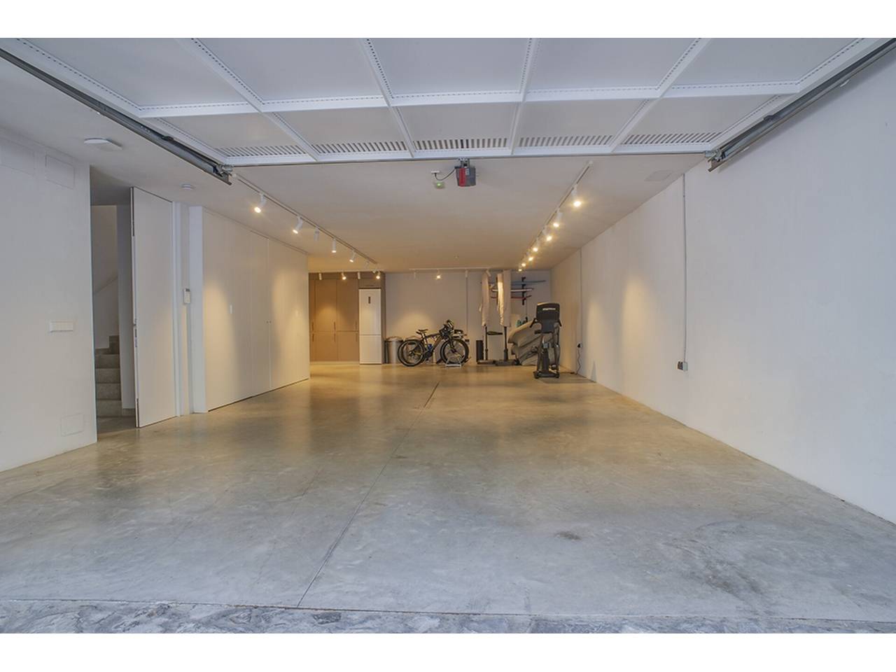 Imagen 79 de Espectacular chalet de reciente construcción a pie de La Cala de los Alemanes