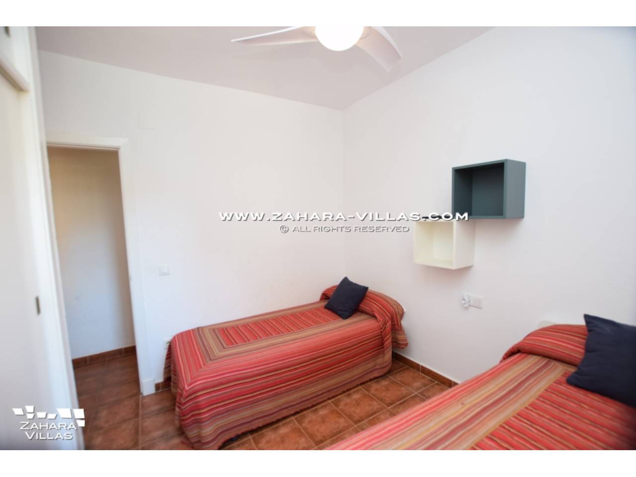 Imagen 7 de Apartamento en venta en Urb. Mar de Plata, zona de Atlanterra